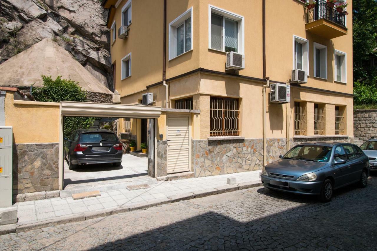 The Rocky House - Central & Private 2Bdr By Flat Mаnager Plovdiv Exterior photo